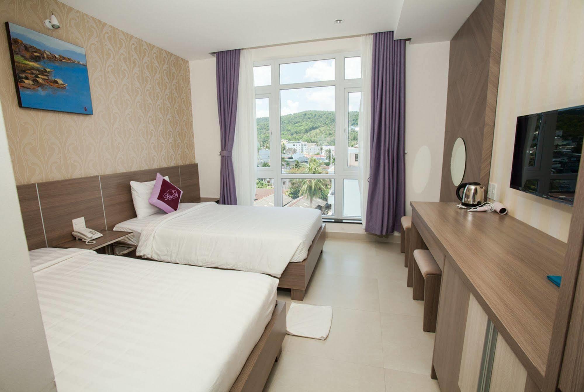 Blue Sky Phu Quoc Hotel Bagian luar foto